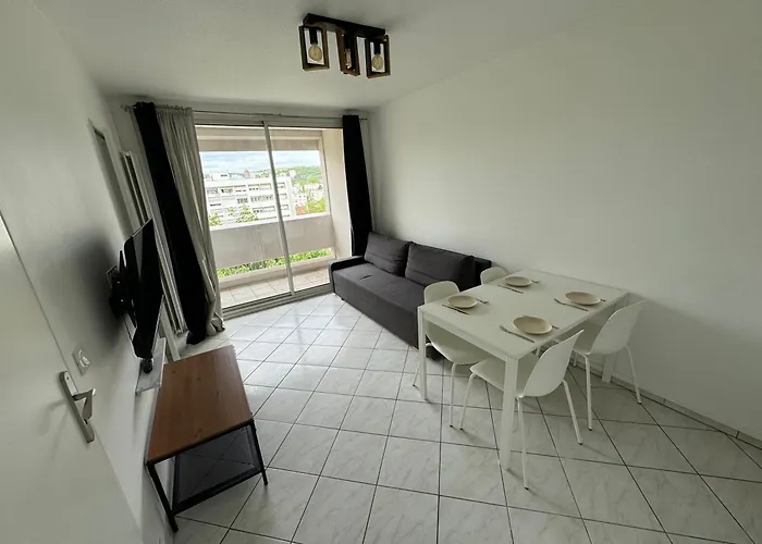 Apartment Balcon - - Centre Grigny *