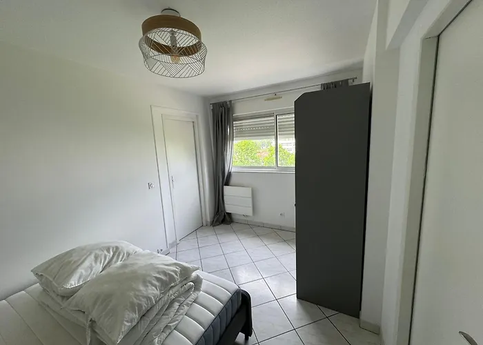 Apartment Balcon - - Centre Grigny *
